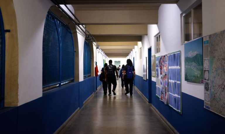 Dia Nacional de Enfrentamento ao Bullying e à Violência Escolar visa aprimorar o ambiente educacional