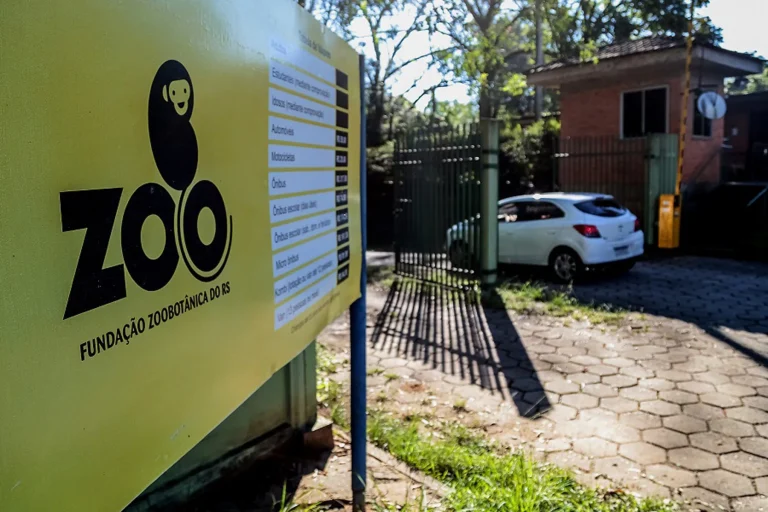 Visite o Zoológico de Sapucaia neste feriado e colabore com a doação de alimentos!