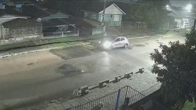 Trio é detido por assaltos a transeuntes na área metropolitana