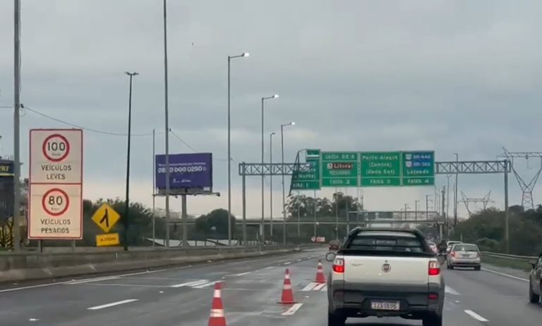 Ventania causa estragos em sinalização da FreeWay; BR-386 enfrenta interdições