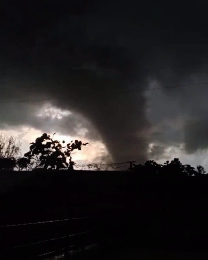 Tempestade em forma de tornado provoca ferimentos em cinco pessoas no Noroeste gaúcho